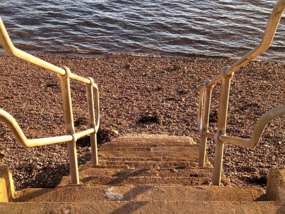 Westbay Seafront Apartment オーバン エクステリア 写真