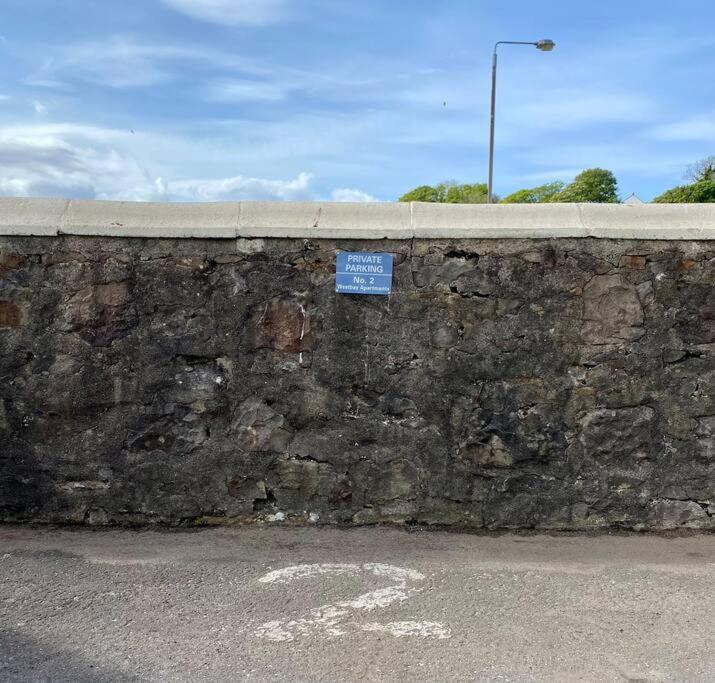 Westbay Seafront Apartment オーバン エクステリア 写真