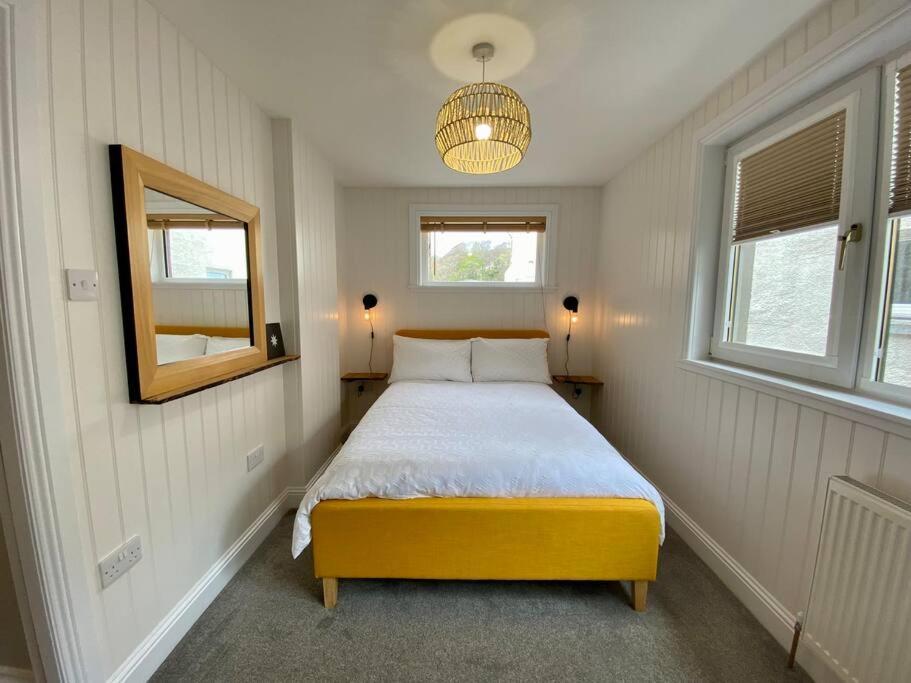 Westbay Seafront Apartment オーバン エクステリア 写真