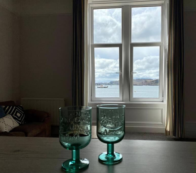 Westbay Seafront Apartment オーバン エクステリア 写真